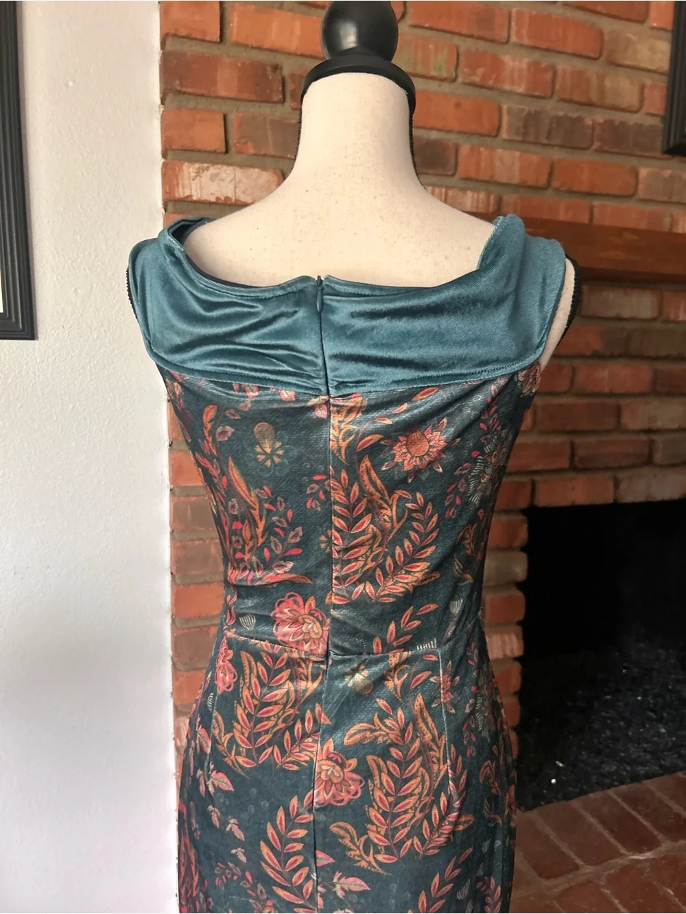 Averie Halley Off Shoulder Velvet Midi Dress in Flowery Print Cobalt Blue Sz L - Picture 9 of 11